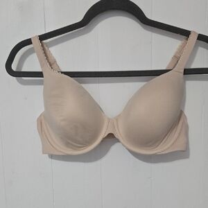Victoria's Secret Light Beige Bra